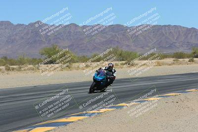 media/Mar-24-2025-Moto Forza (Mon) [[57ce5c5cff]]/3-Beginner Group/Session 3 (Turn 6 Inside)/